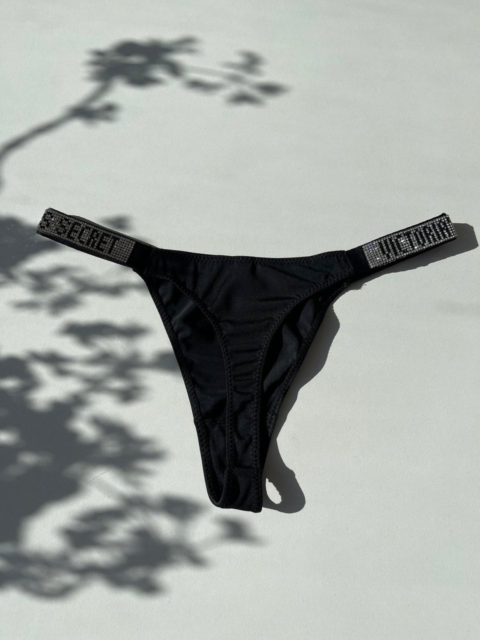 Victoria Secret код: 1233